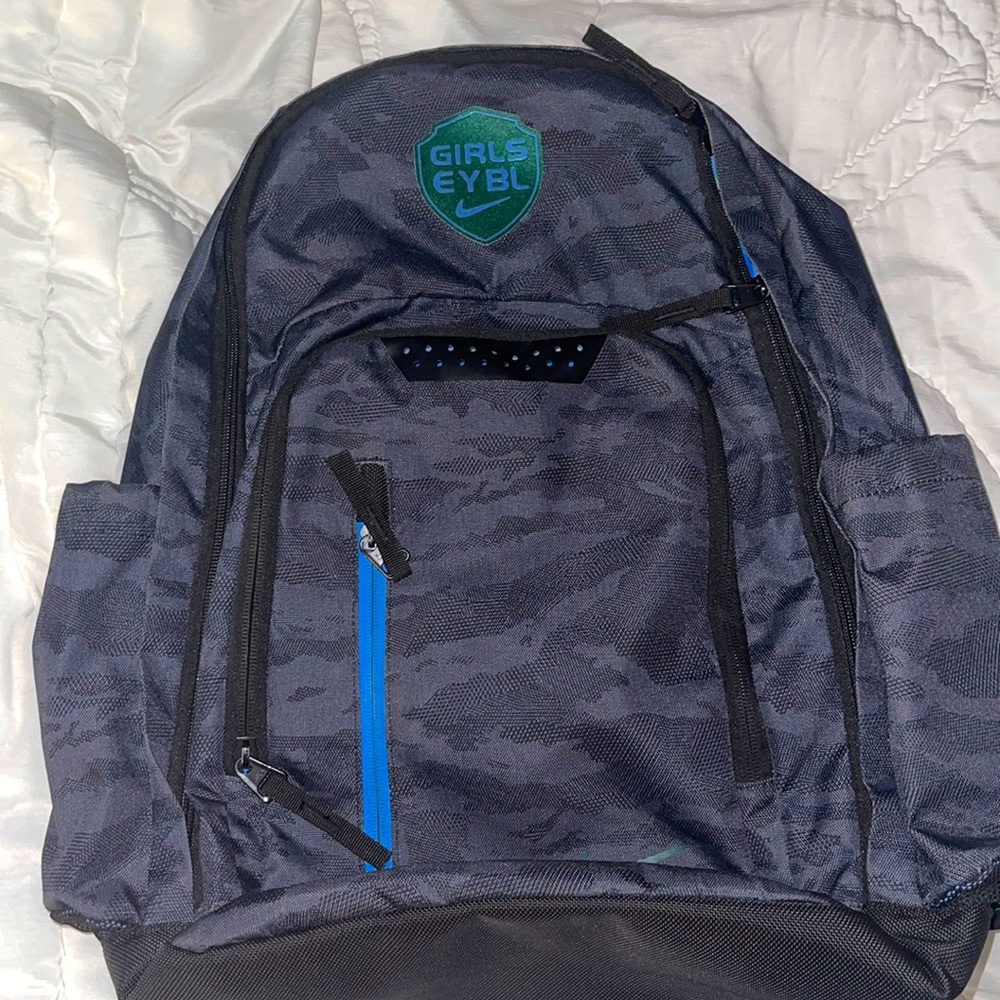 NIKE GIRLS EYBL BACKPACK